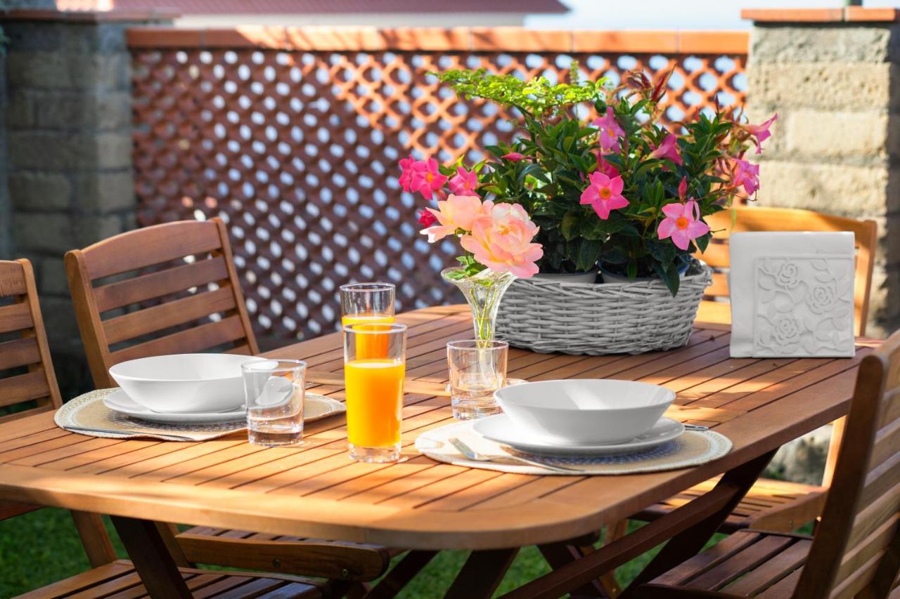 Shanti Home - Restaurant Di Aversano Salvatore Półwysep Sorrentyński Zewnętrze zdjęcie